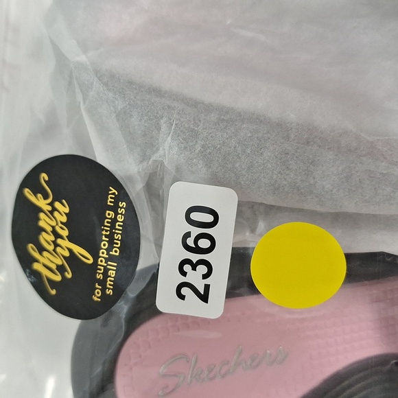 Skechers Casual Black and Pink Wedge Platform Strappy Comfy Slip On Sandal Sz.8 - Picture 11 of 11